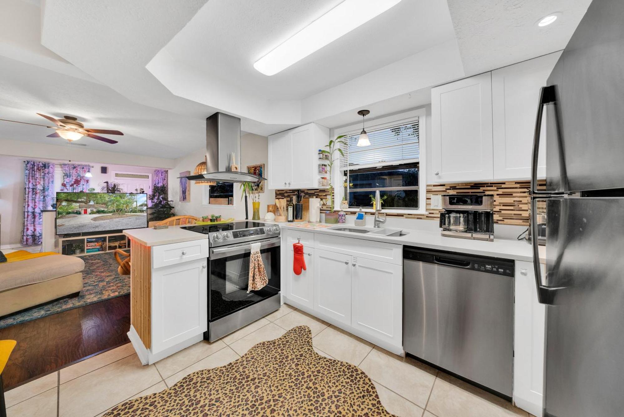 Zen Jungle House By Busch Gardens Sleeps 12 With Outdoor Games & Detached Play Space! Tampa Exteriör bild