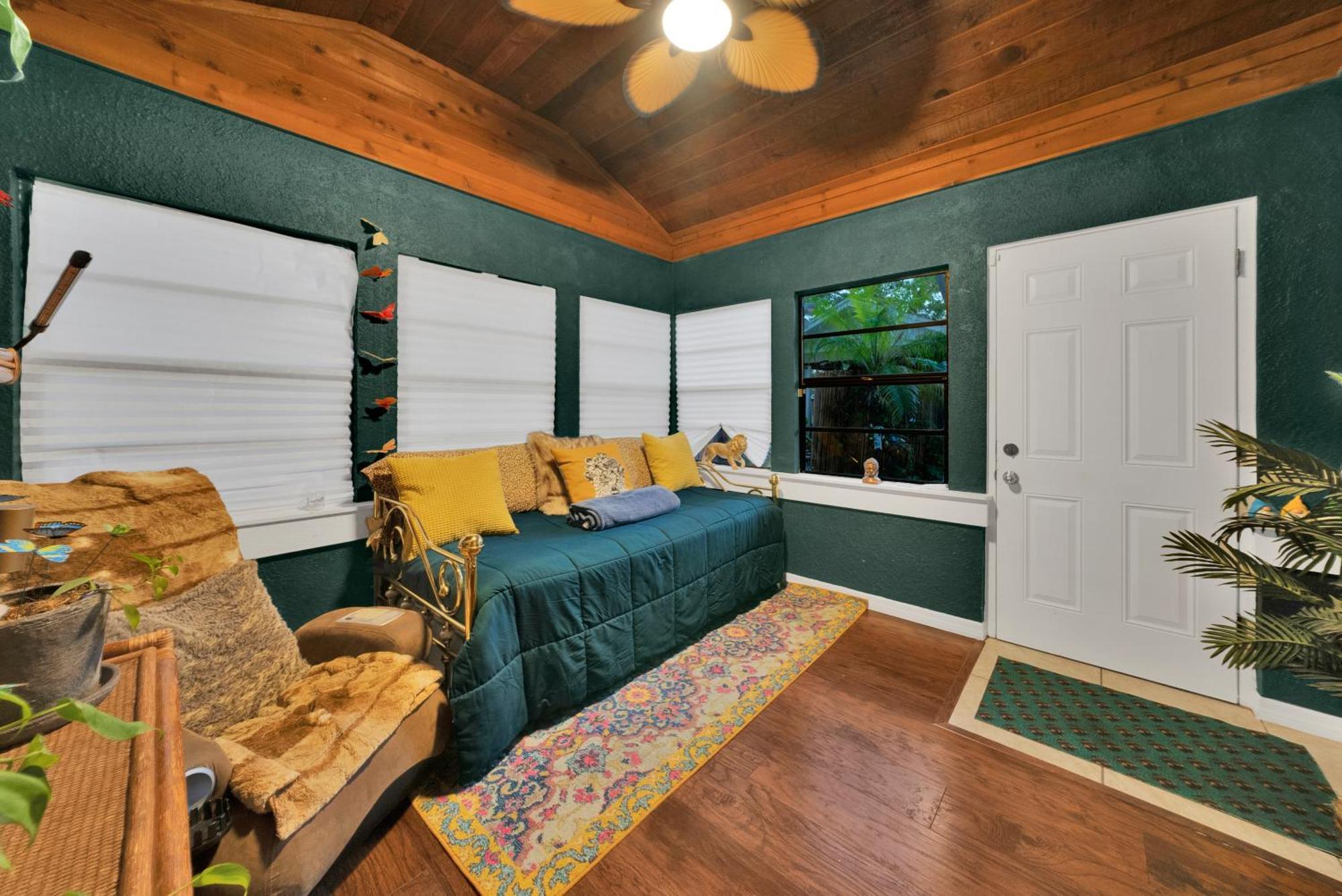 Zen Jungle House By Busch Gardens Sleeps 12 With Outdoor Games & Detached Play Space! Tampa Exteriör bild