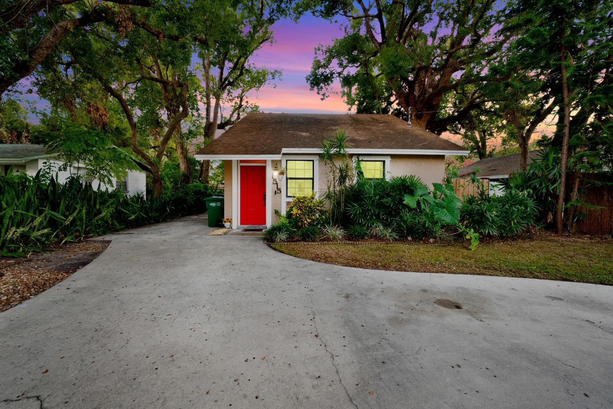 Zen Jungle House By Busch Gardens Sleeps 12 With Outdoor Games & Detached Play Space! Tampa Exteriör bild